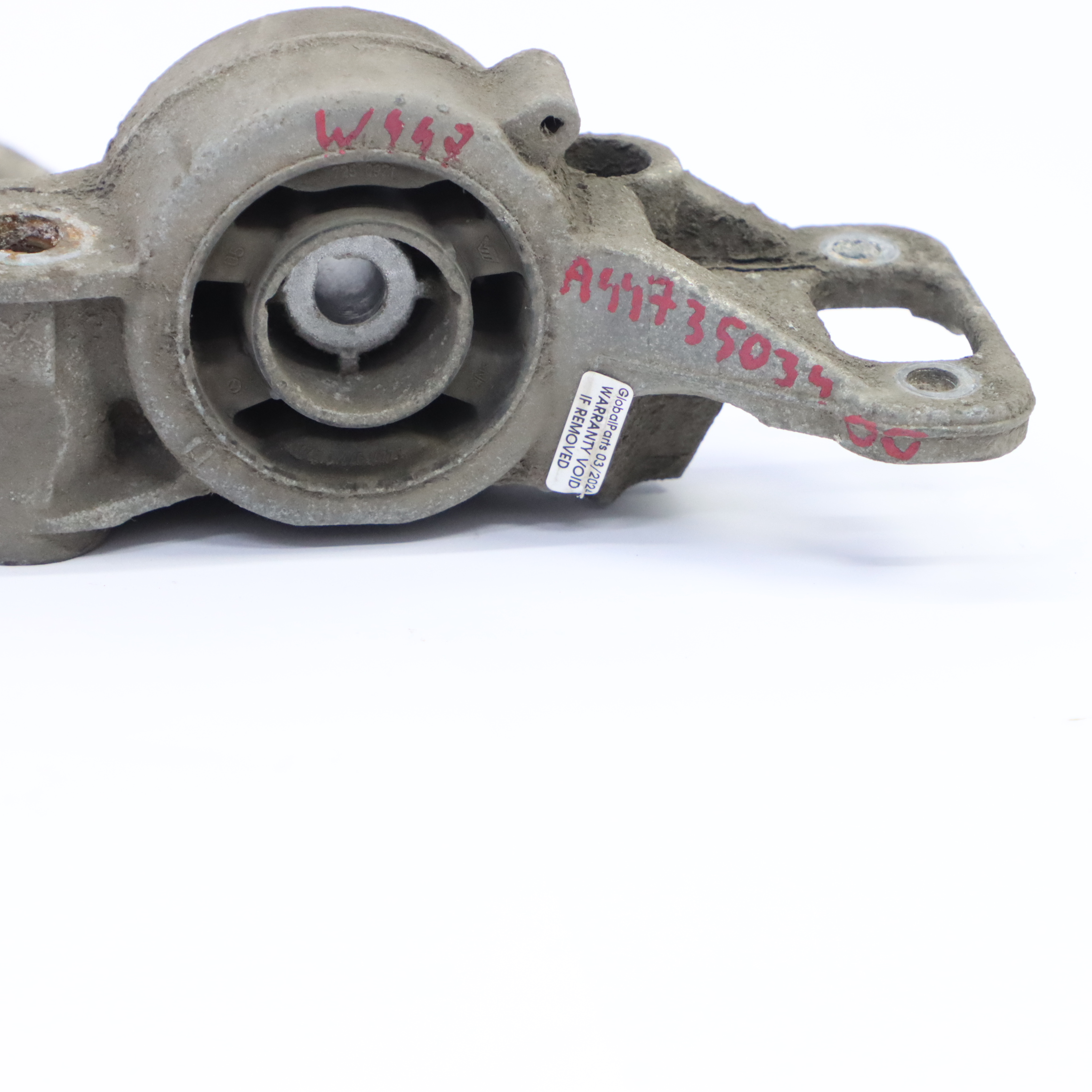 Bracket Mercedes Vito W447 Diesel Rear Axle Differential Final Drive Support