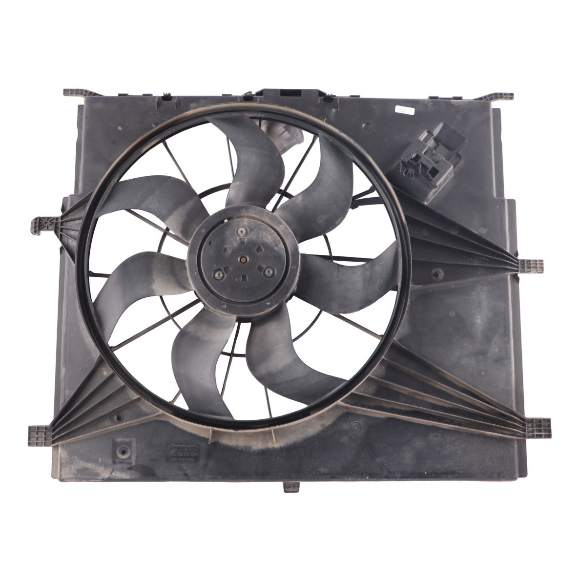 Mercedes Vito W447 OM622 Fan Shroud Engine Cooling Radiator Fan A4479060012