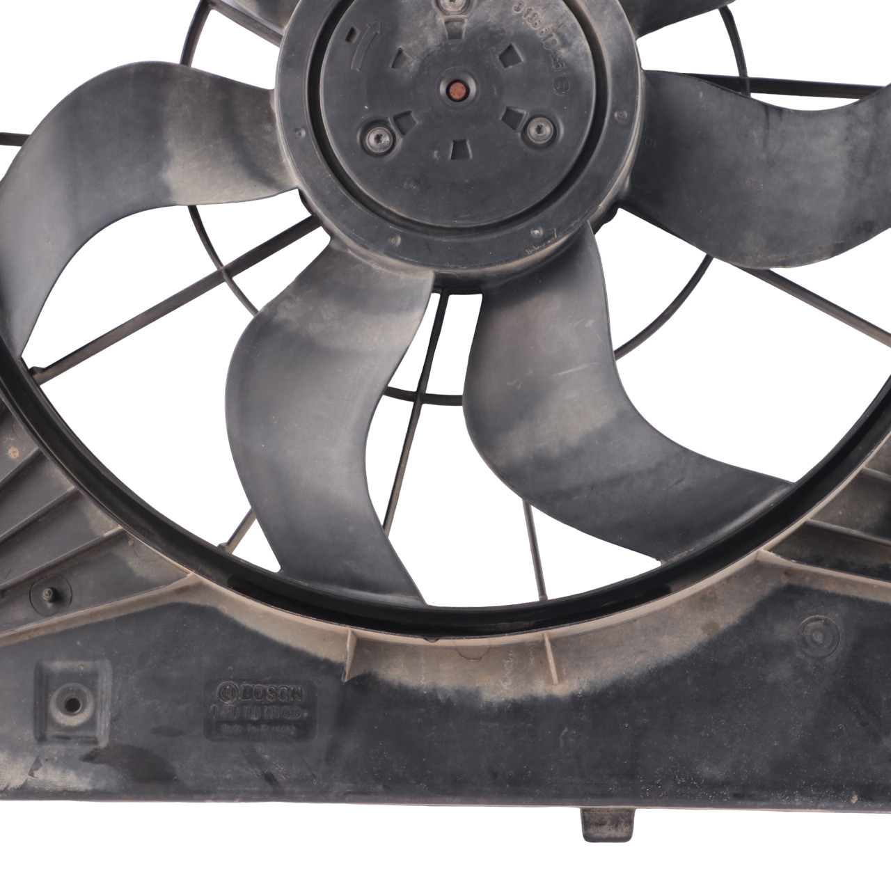 Mercedes Vito W447 OM622 Fan Shroud Engine Cooling Radiator Fan A4479060012