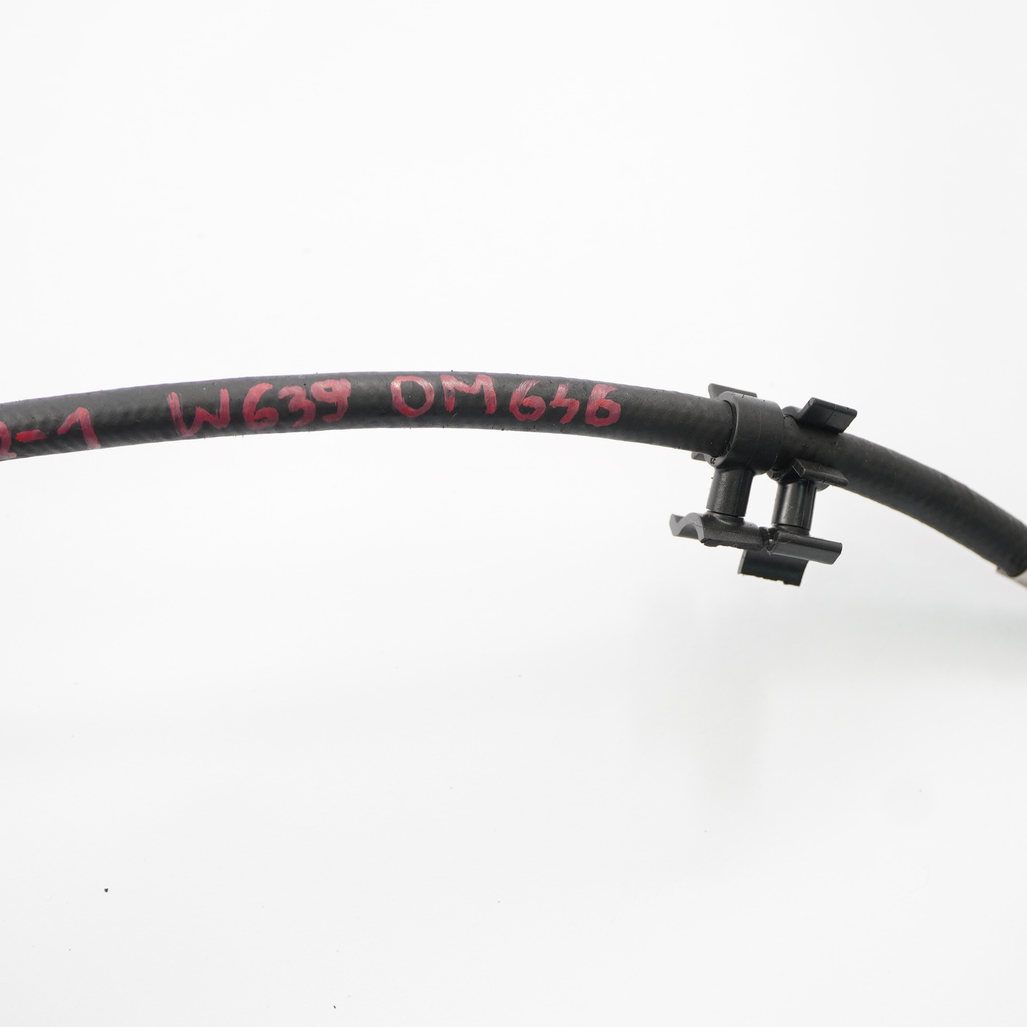 Mercedes Vito W639 OM646 Diesel Fuel Overflow Hose Fuel Return Line A6460701532