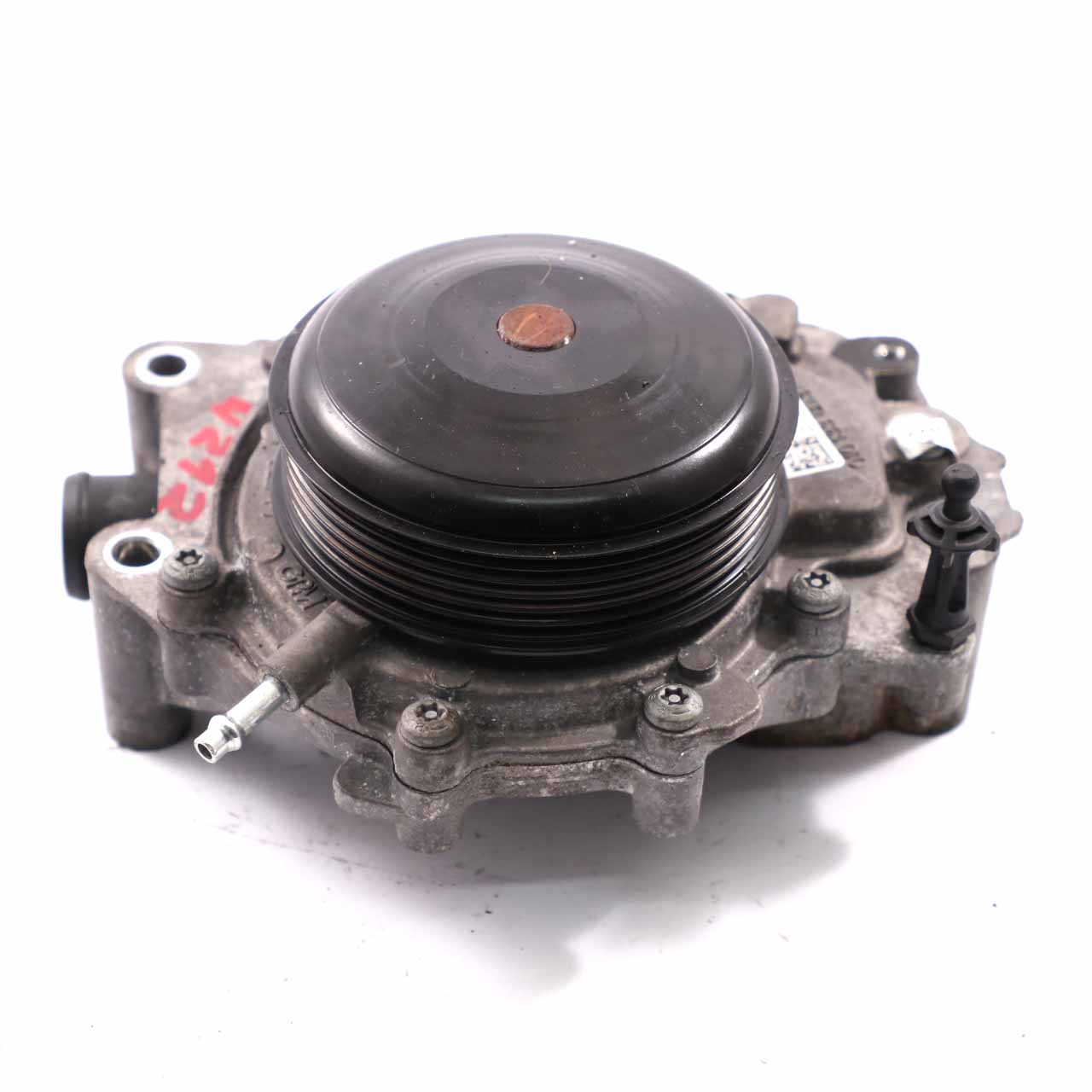 Water Pump Mercedes W212 OM651 Diesel Coolant Circulation A6512007701