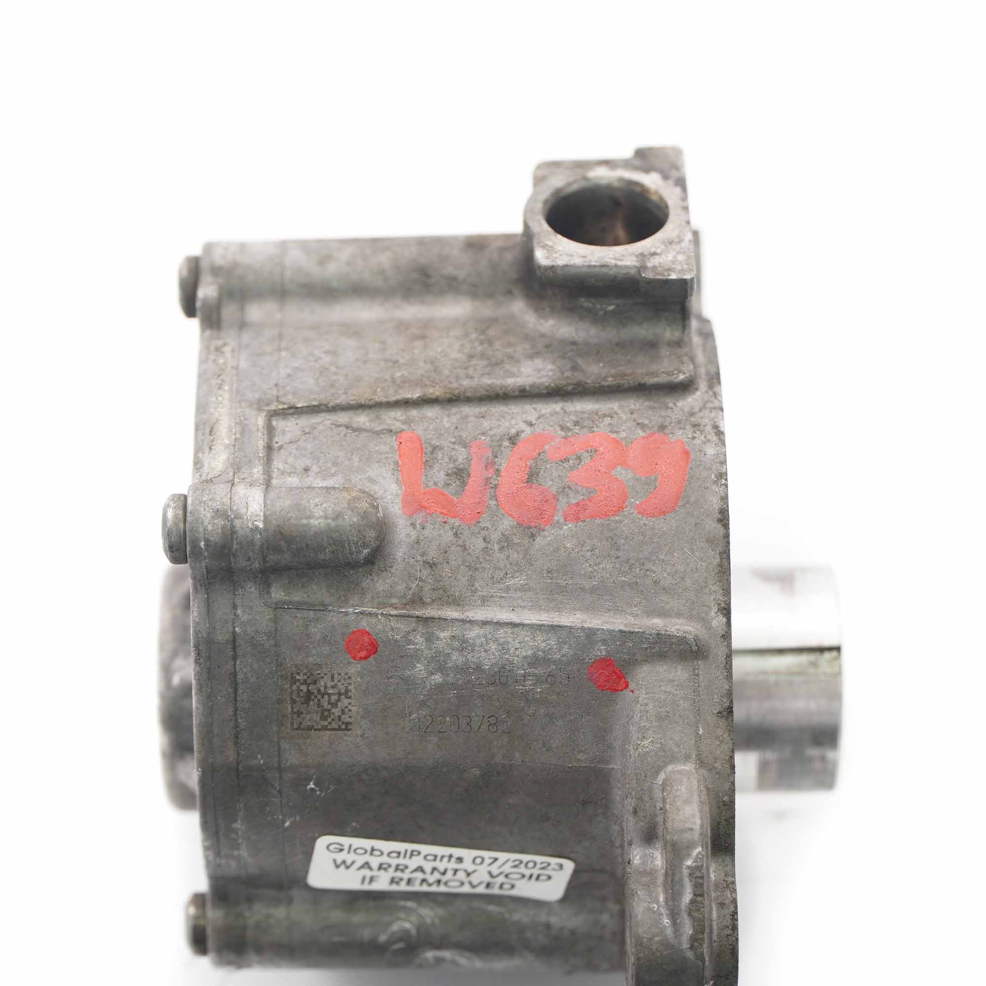 Mercedes W639 W906 OM651 Diesel Vacuum Pump A6512300565