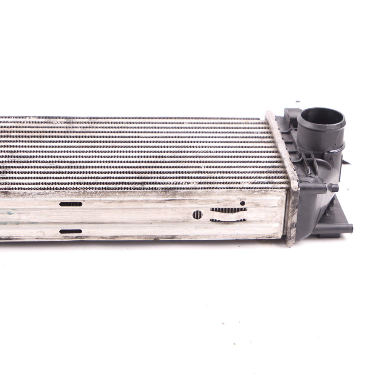 Mercedes W906 Intercooler Charge Air Cooler Radiator Diesel A9065010101