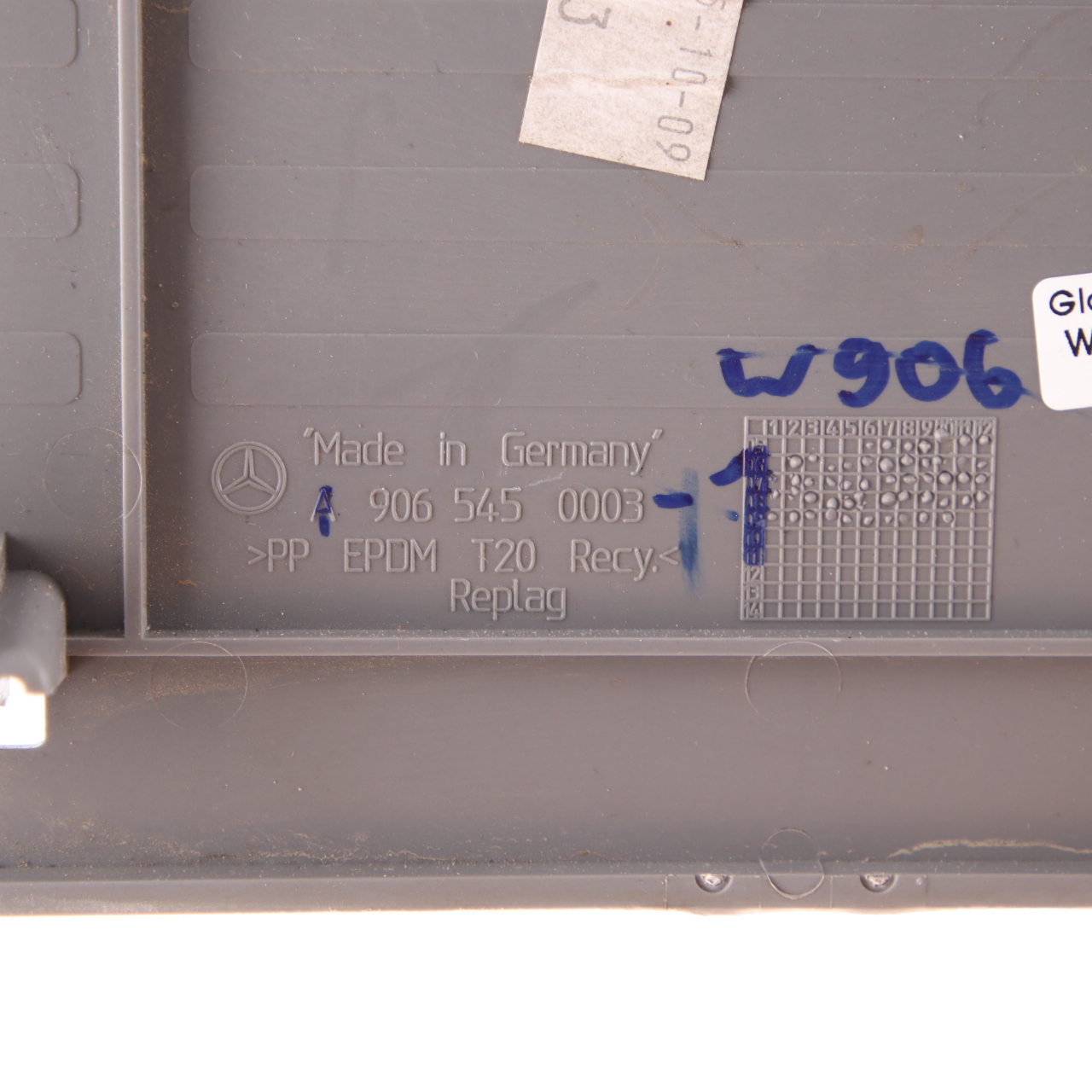 Mercedes Sprinter W906 Fuse Box Cover Trim Panel Lid Grey A6395450003