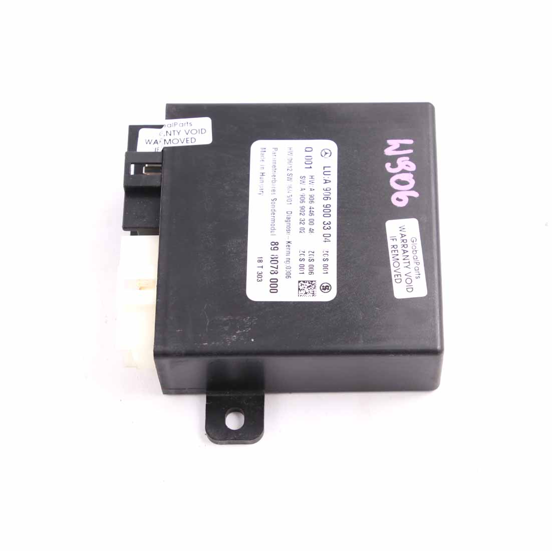 Mercedes W906 Central Lock Locking Control Unit Module  A9069003304