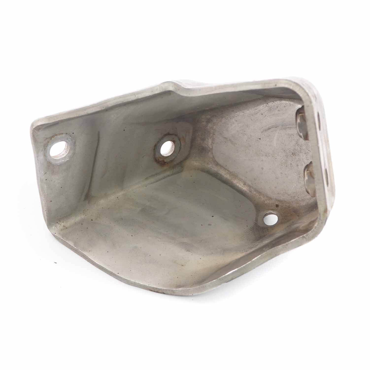 Mercedes W910 Exhaust Catalytic Converter Support Bracket Mount A9104921700