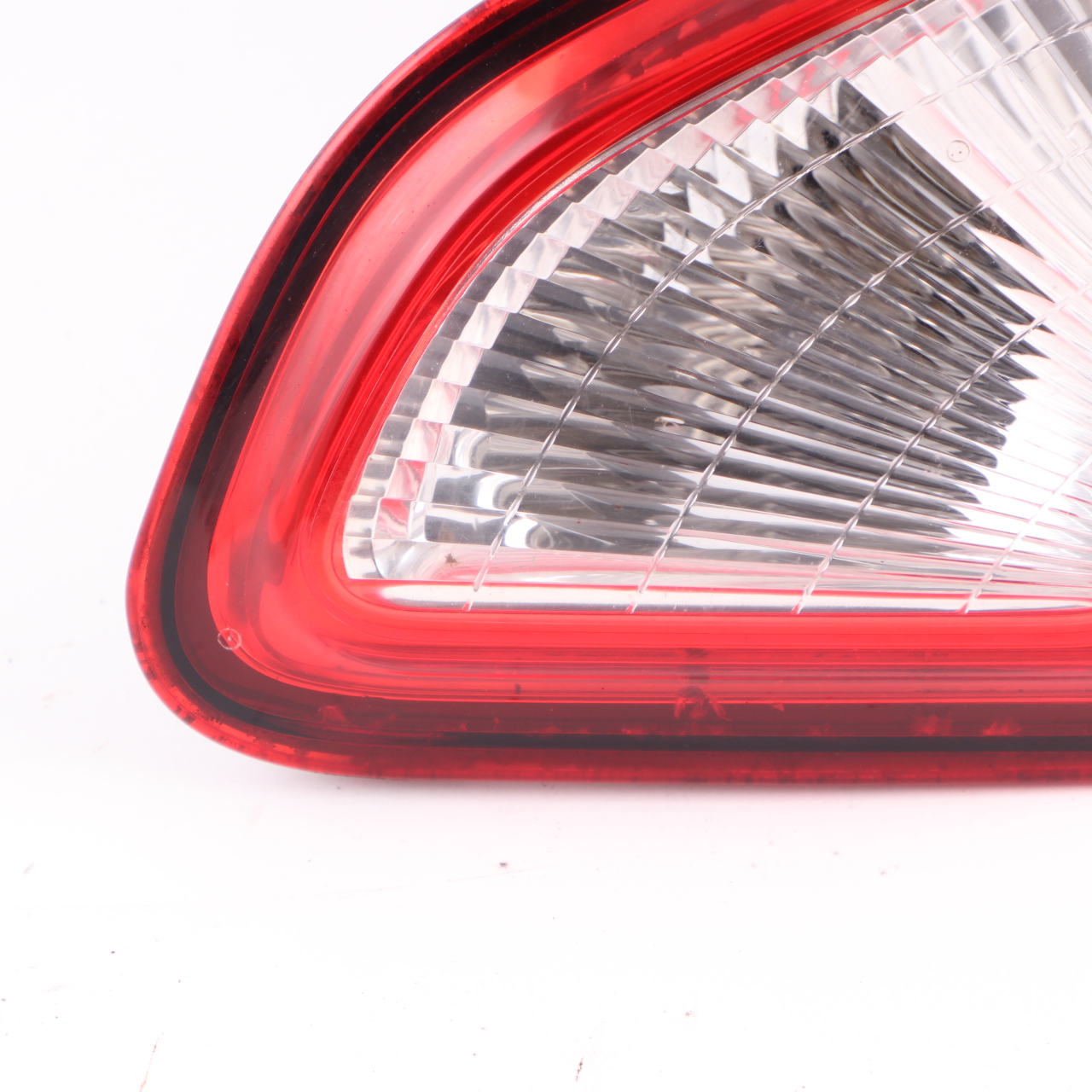 Nissan Quashqai J10 MK1 Rear Lamp Right O/S Tail Light Trunk Lid B26550BR01A