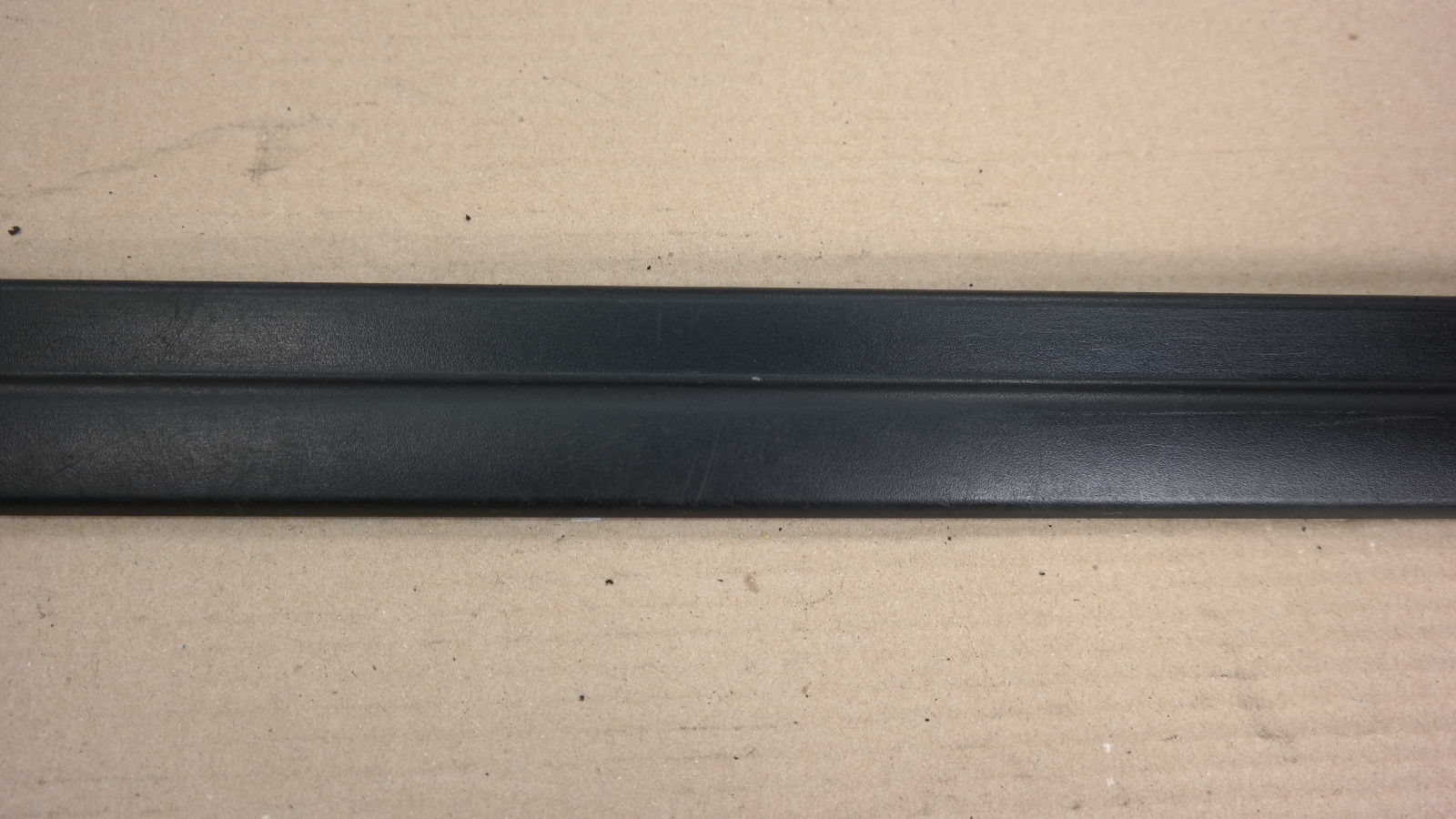 BMW X5 Series E53 Front Left Entrance Cover Kick Trim Black 8402107