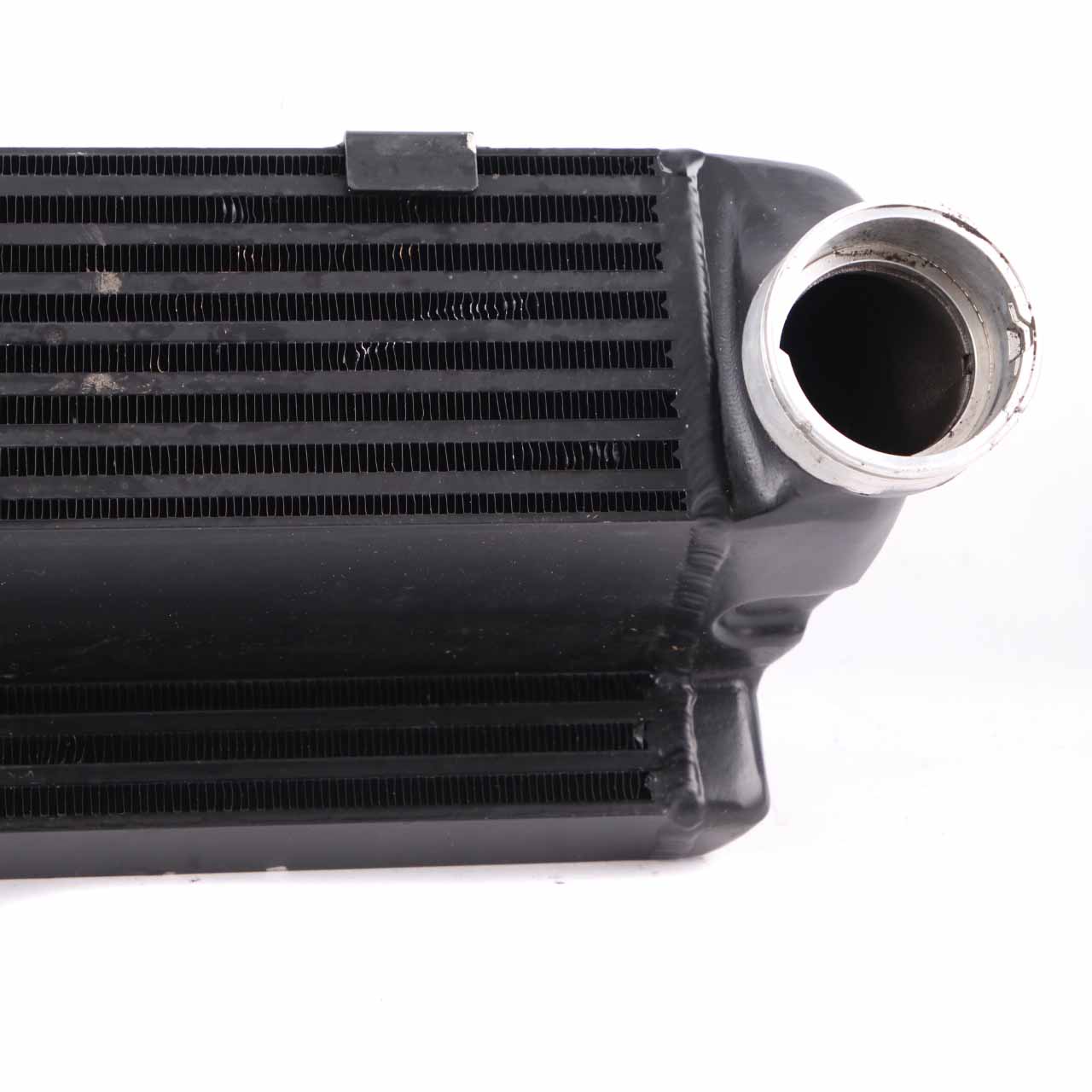 BMW E90 E91 E92 335d Sport Turbo Engine Air Charge Intercooler Radiator