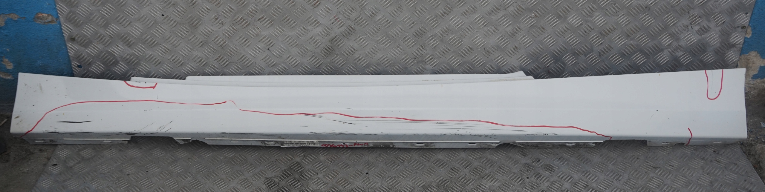 BMW 1 Series 1 E81 E82 E88 Sill Strip Side Skirt Left N/S Alpinweiss White