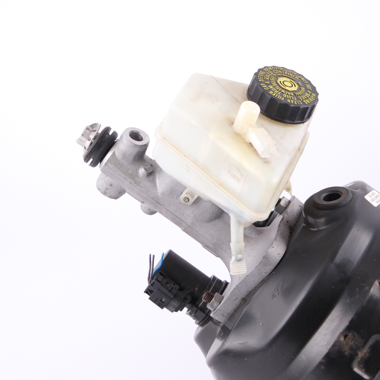 Mercedes-Benz C CLC Class CL203 W203 Brake Servo Master Cylinder A0054304930