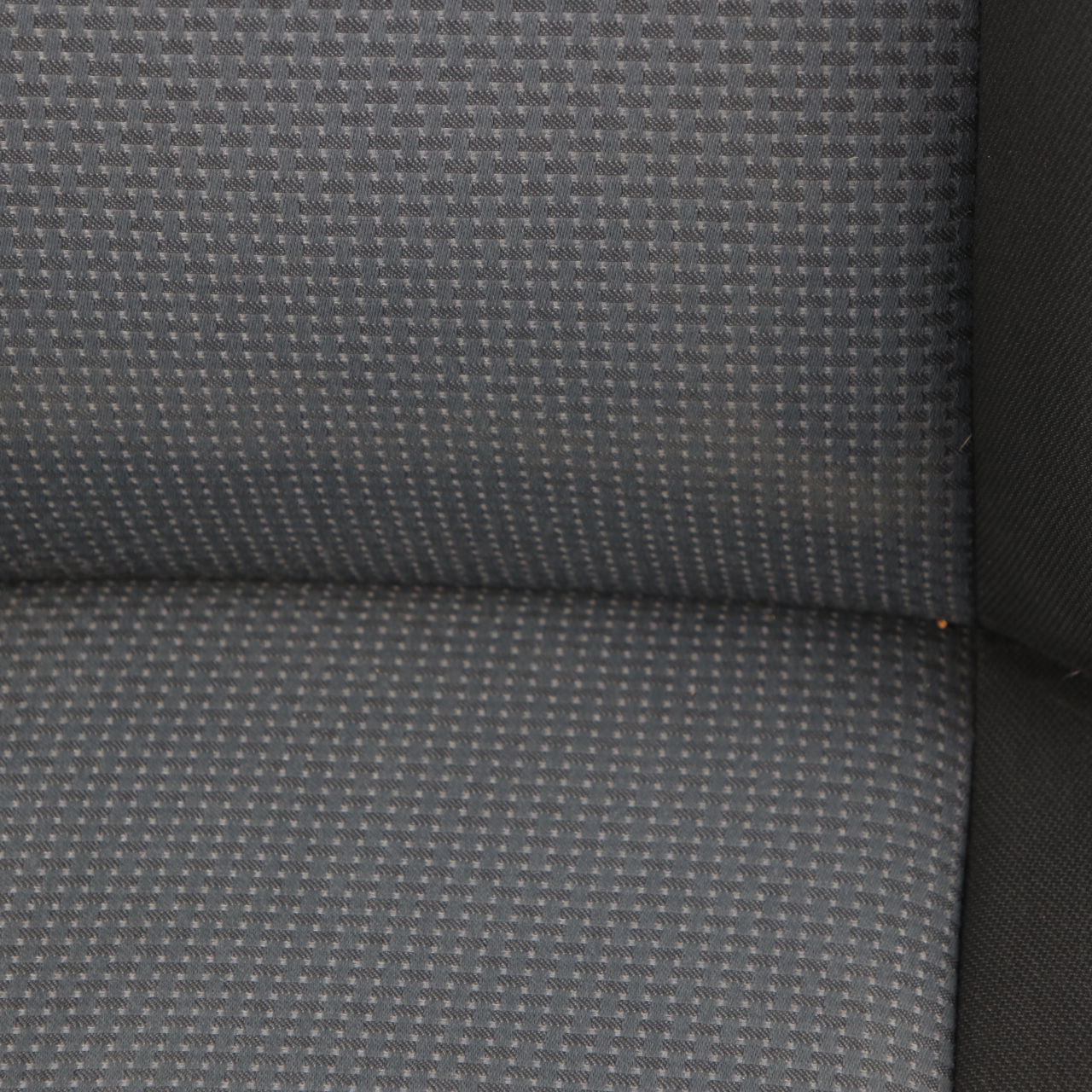 Mercedes-Benz A-Class W169 Cloth Fabric Front Left N/S Seat Black Anthracite